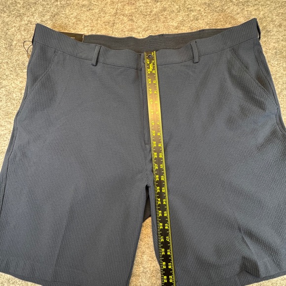 Greg Norman Mens Performance Stretch Golf Shorts Navy Blue 42 G7S25XXH559 NWT - Picture 2 of 11
